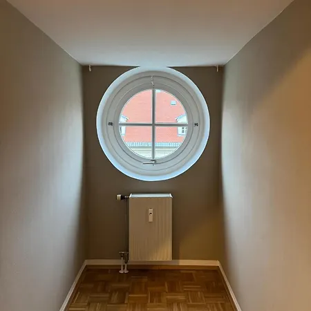 Indigo Breeze - Historic Center With Elevator & Free Parking By Hero Homes דירה